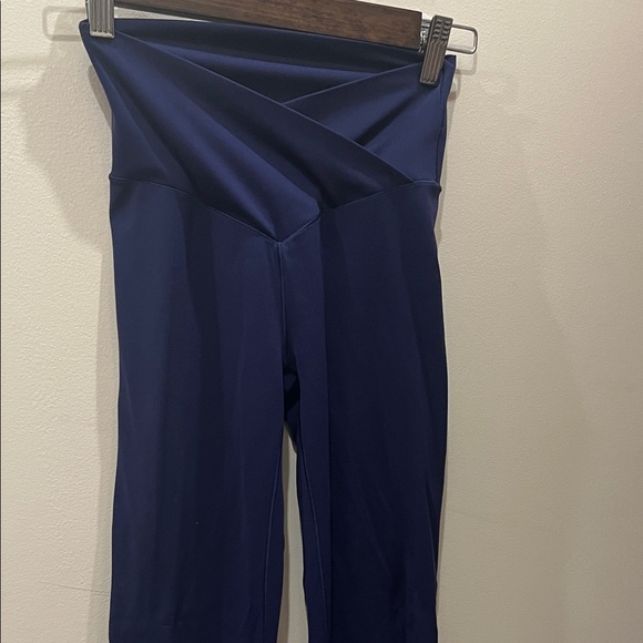 OFFLINE By Aerie Real Me High Waisted Crossover Flare Legging - Picture 3 of 7